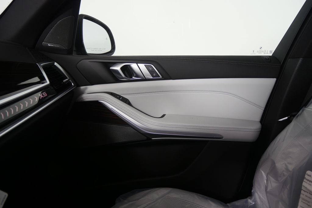 2026 BMW X5 xDrive40i 23