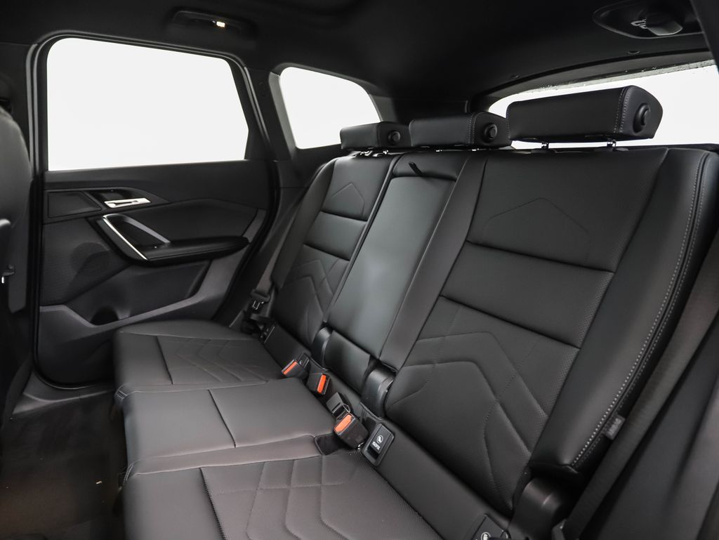 Thumbnail: 2026 BMW X1 - 23