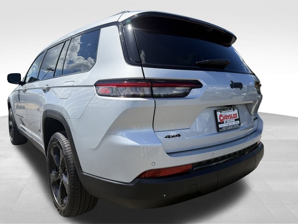 JeepGrand Cherokee L17