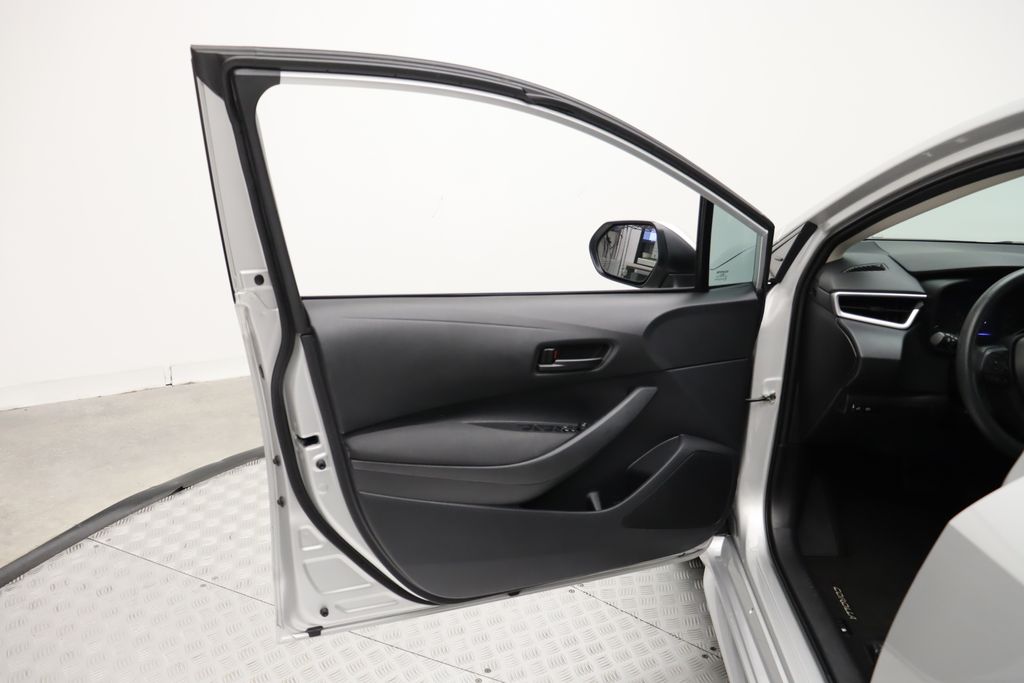 Thumbnail: 2024 Toyota Corolla - 16