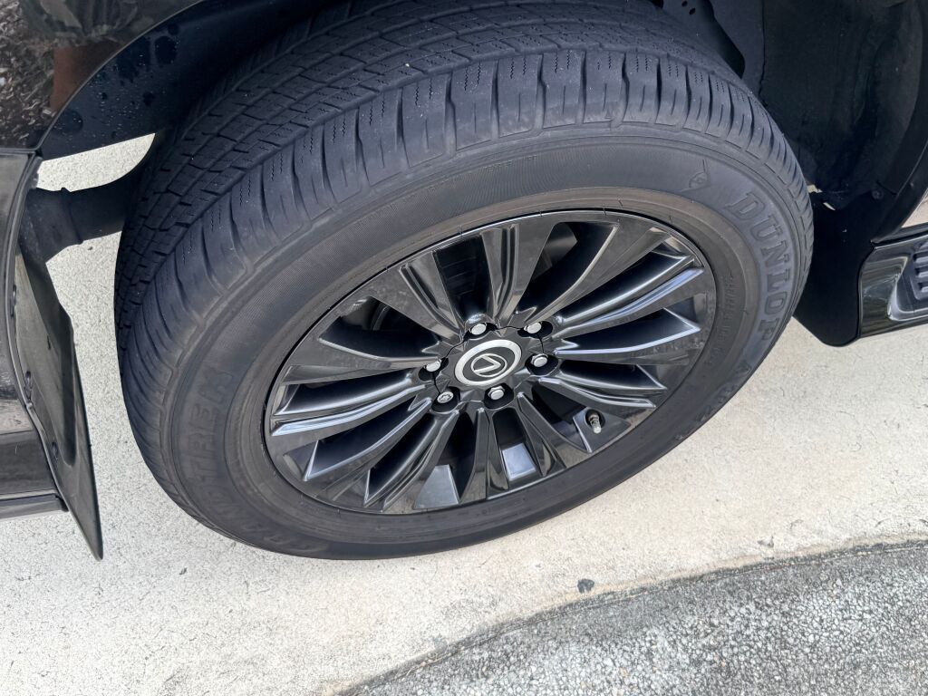 Thumbnail: 2023 Lexus GX - 13