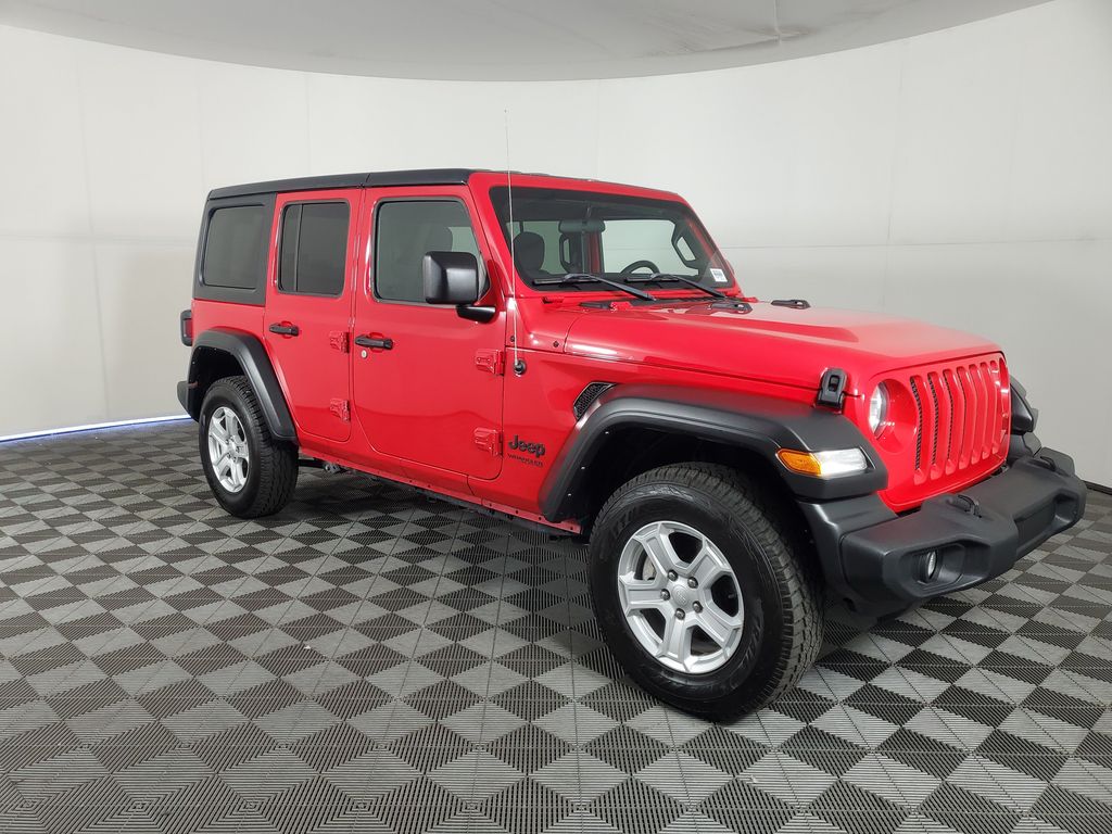 View vehicle photo 2