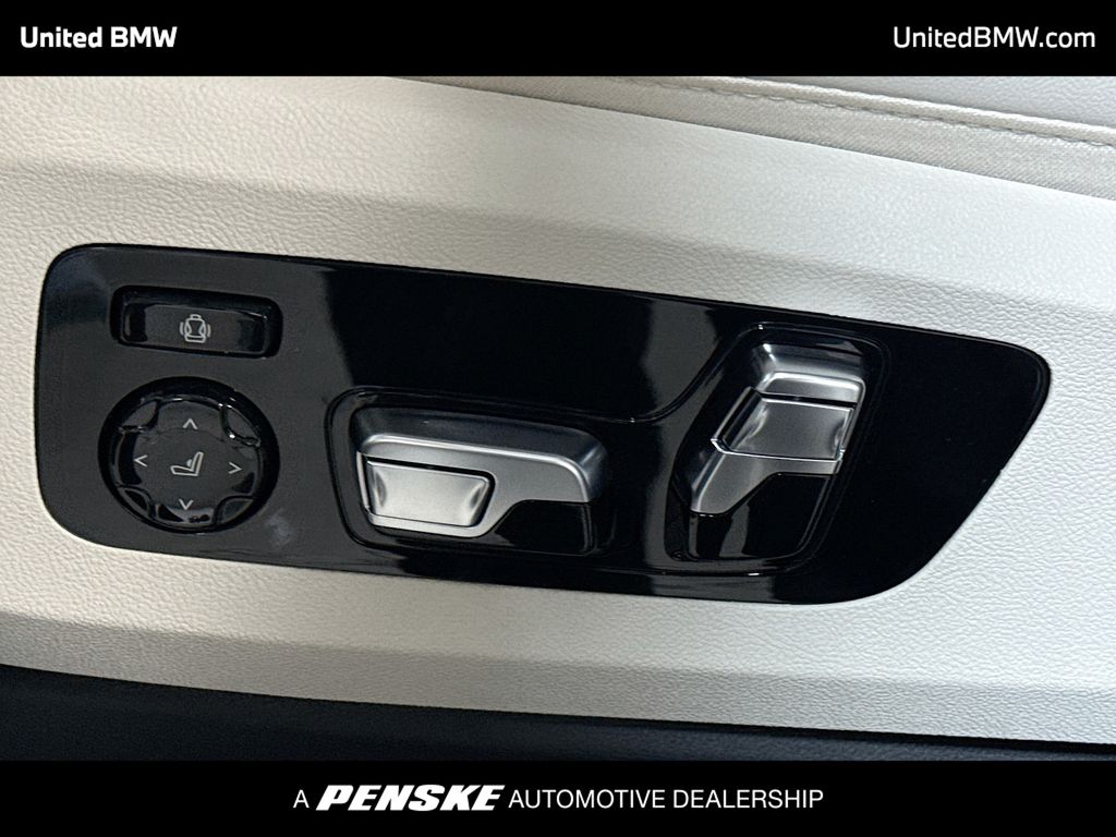 Thumbnail: 2026 BMW X5 - 4