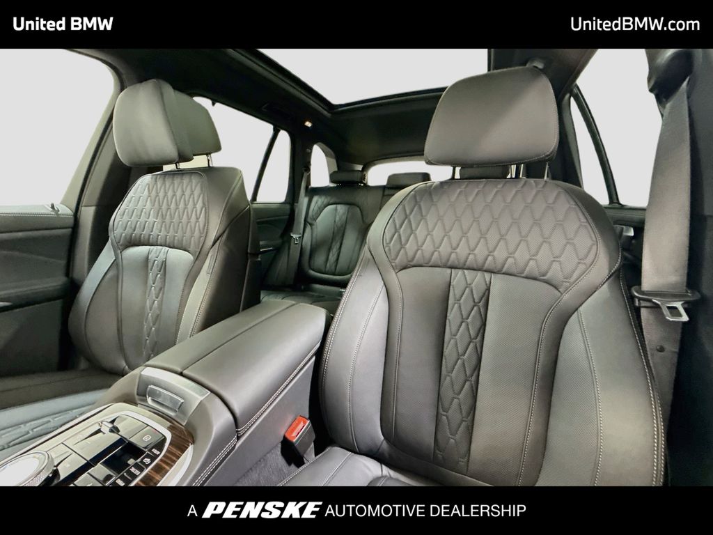 Thumbnail: 2026 BMW X5 - 5