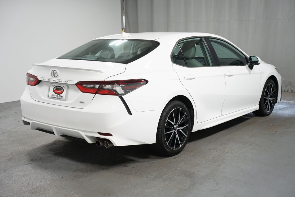 2023 Toyota Camry SE 8