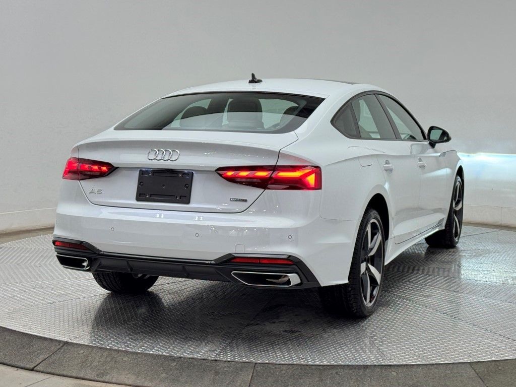 Thumbnail: 2025 Audi A5 - 10