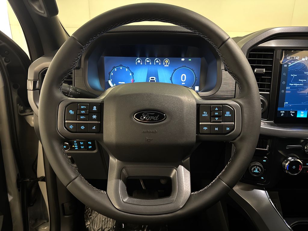 New 2026 White Ford XLT image 8