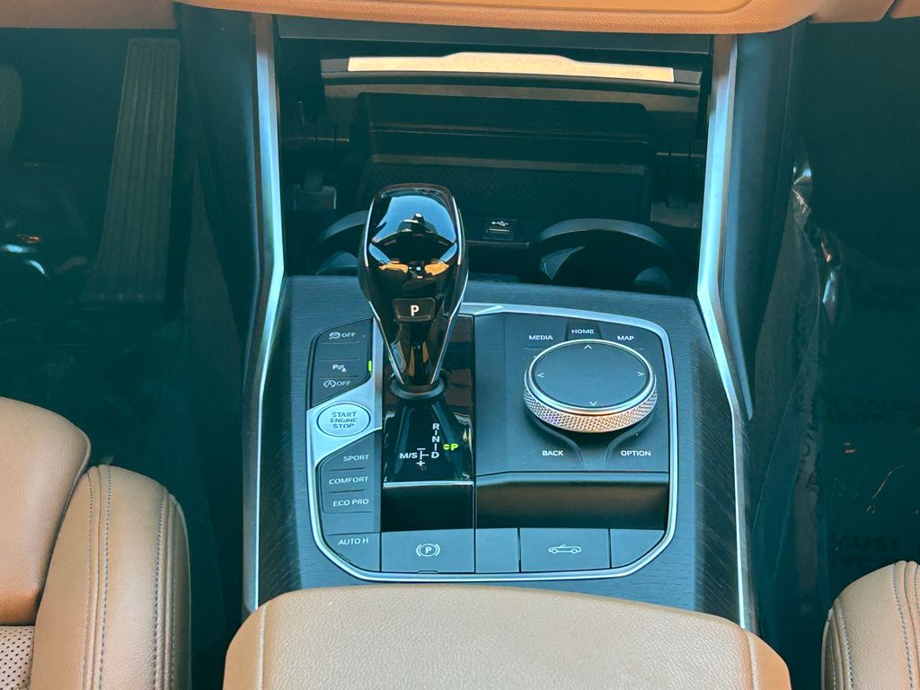 Thumbnail: 2023 BMW 4 Series - 24