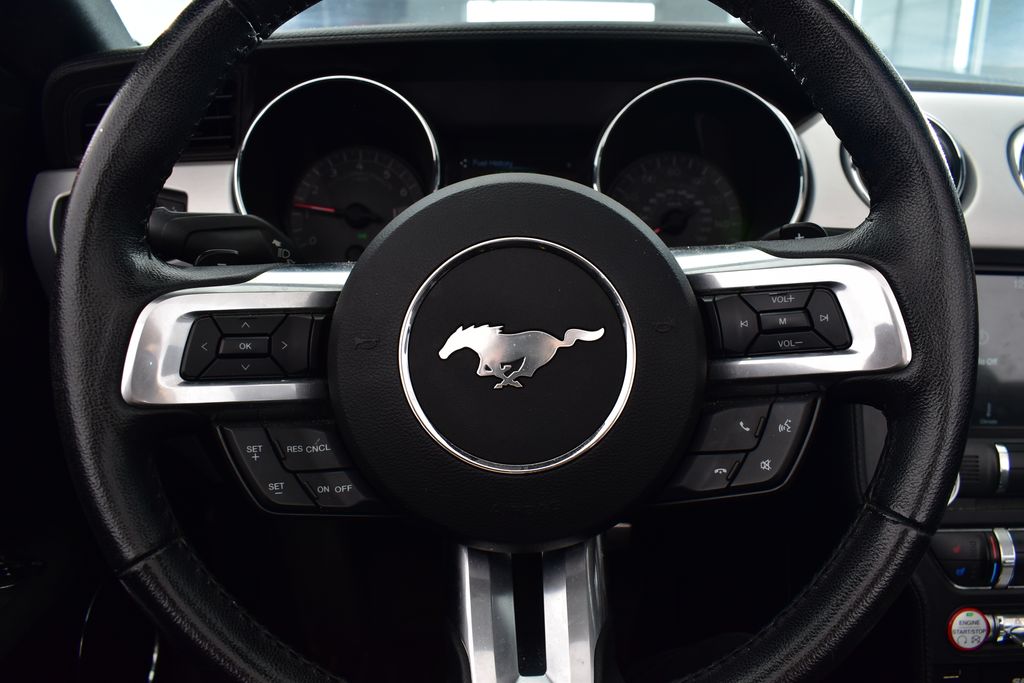 2016 Ford Mustang  15