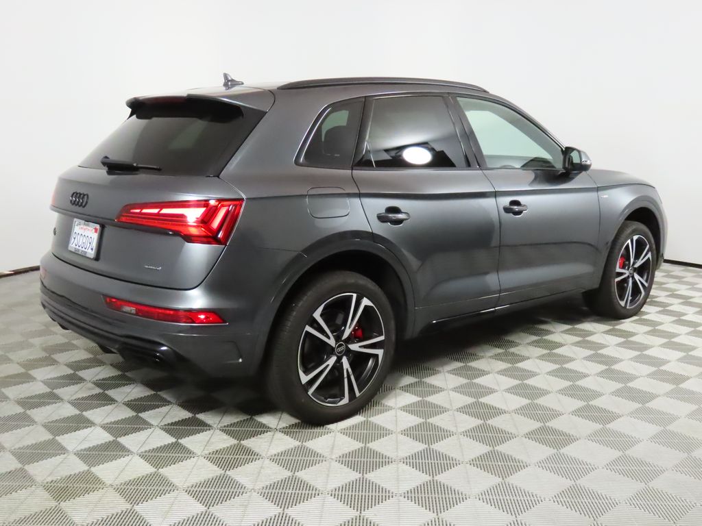 Thumbnail: 2025 Audi Q5 - 5