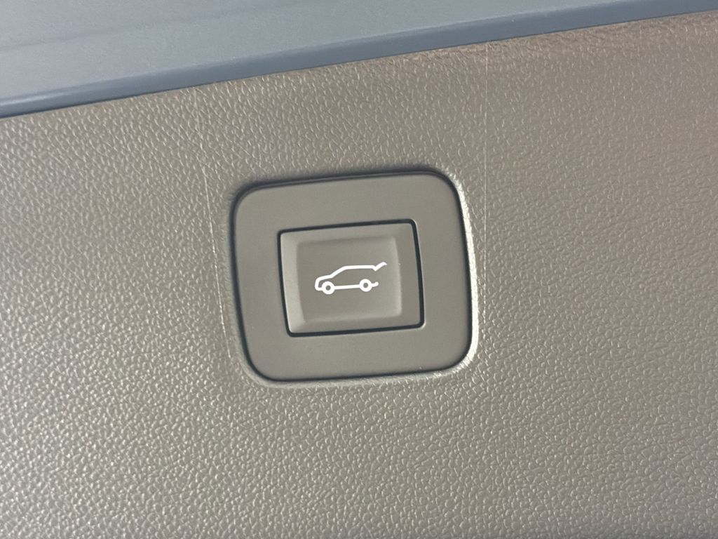 new 2026 Buick Envista car, priced at $31,120