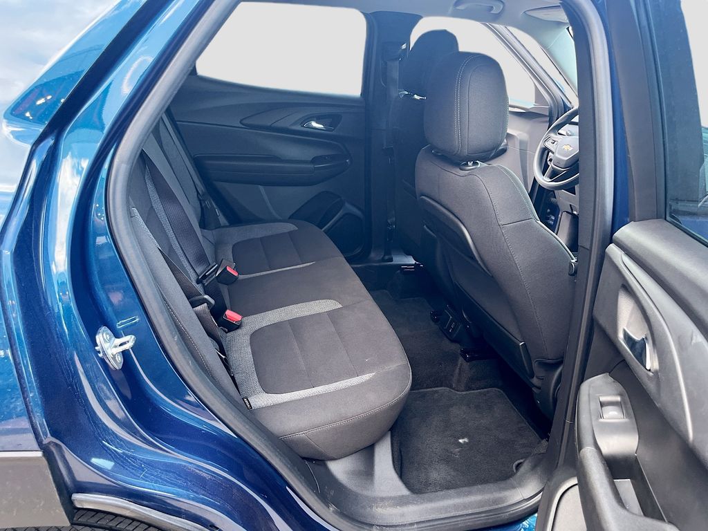 Used 2021 Blue Chevrolet LT image 26