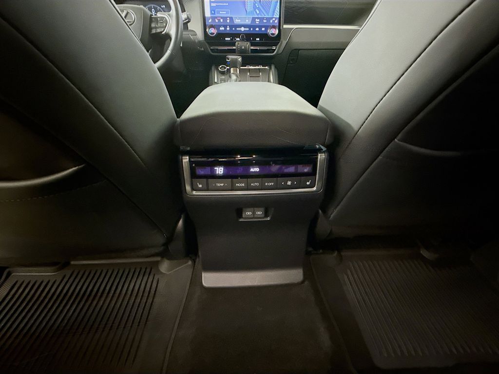 Thumbnail: 2024 Lexus GX - 26