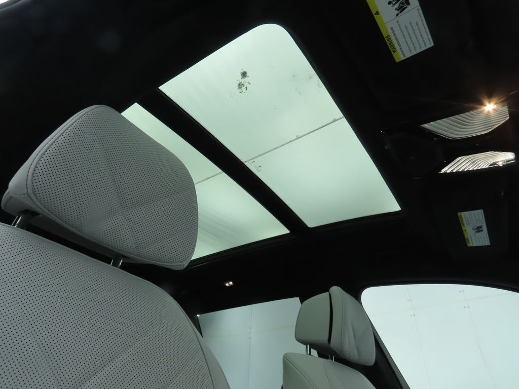 Thumbnail: 2026 BMW X7 - 20