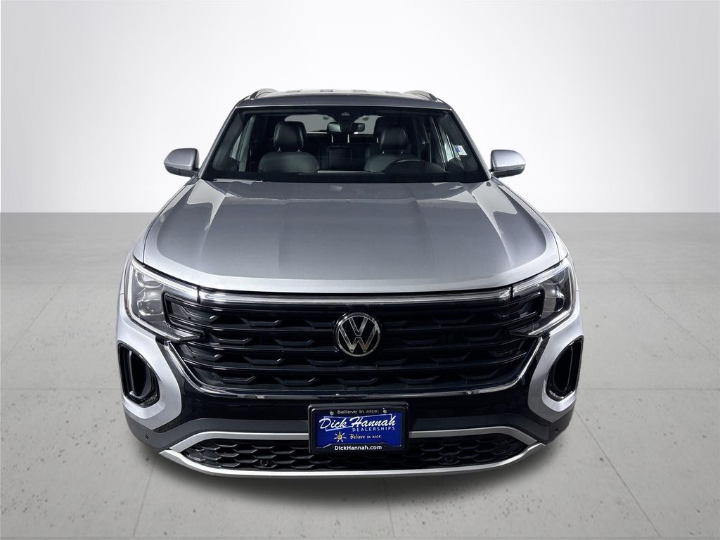 2025 Volkswagen Atlas Cross Sport 2.0T SE w/Technology
