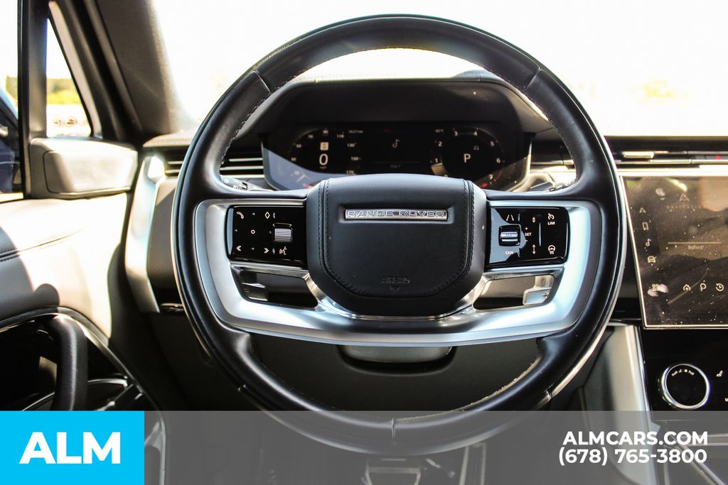 Used 2023 Black Land Rover SE image 21