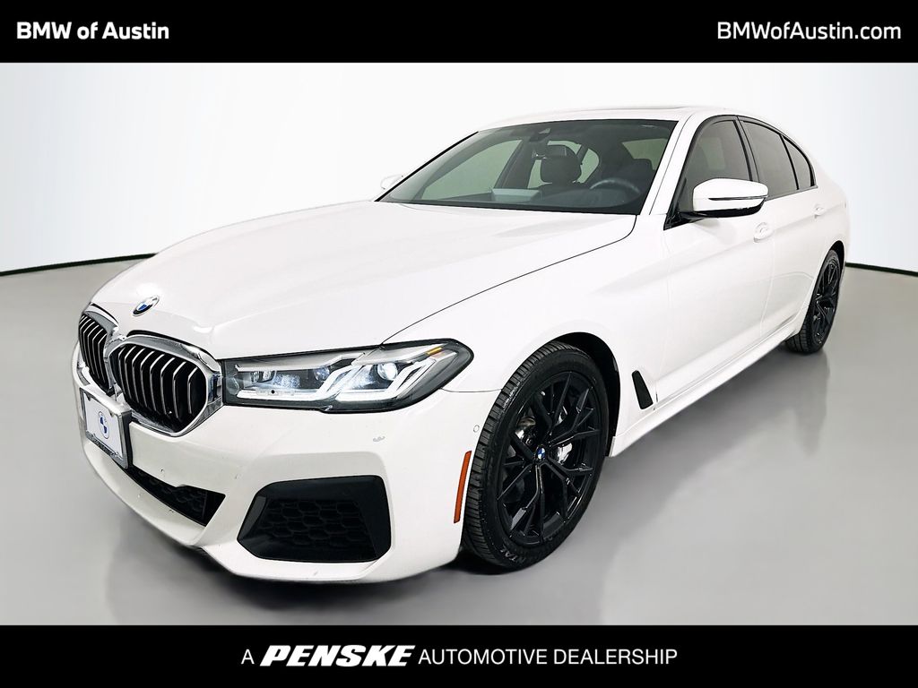 Alpine White 2022 BMW 5 Series Sedan All-Wheel Drive 8-Speed Automatic