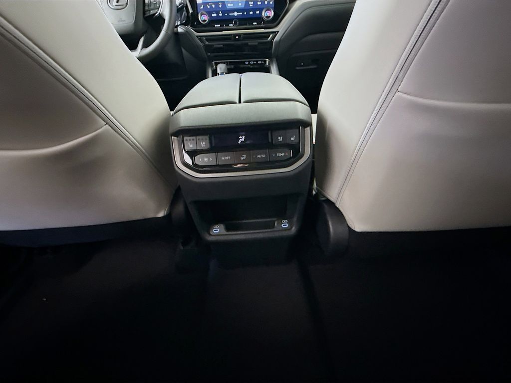 Thumbnail: 2026 Lexus TX - 18