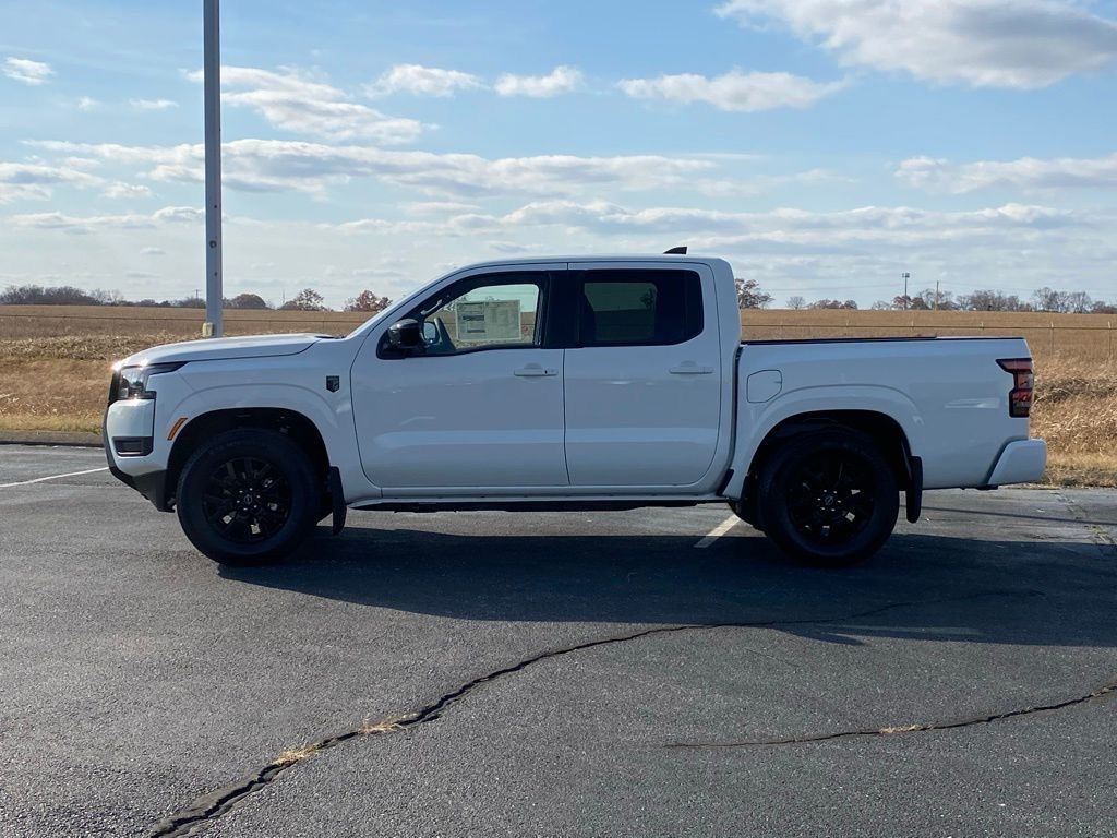 View vehicle photo 7