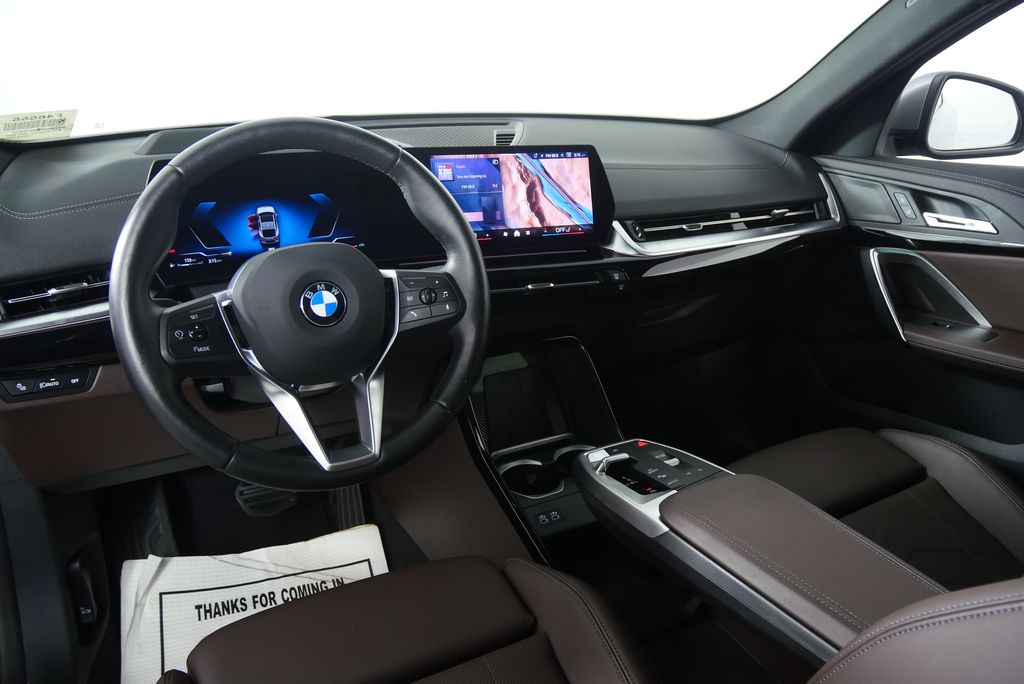 Thumbnail: 2025 BMW X2 - 19