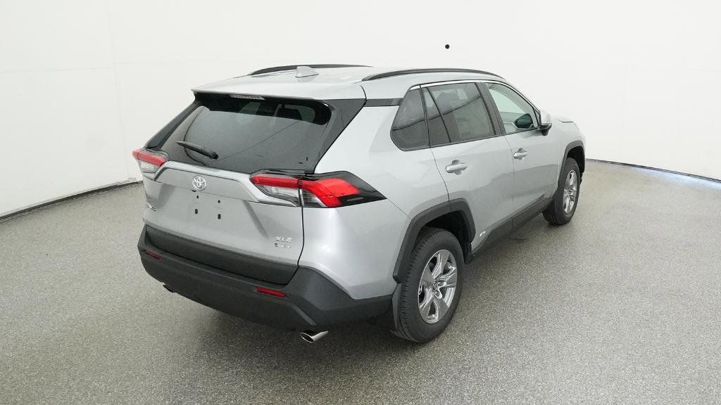 Thumbnail: 2025 Toyota RAV4 - 24