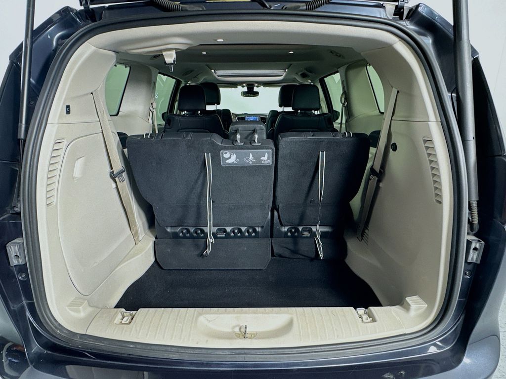 Used Car 2019 Chrysler Pacifica  Touring L Plus For Sale Under $20,000 In Austin, Texas