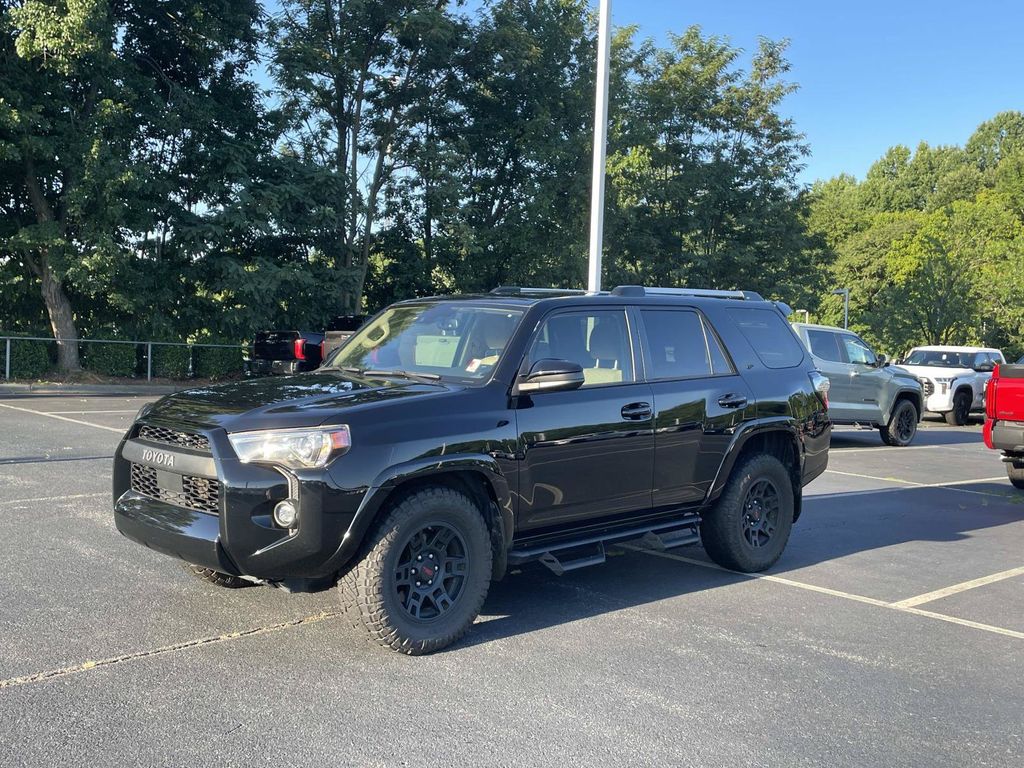 Used 2022 Black Toyota SR5 image 15