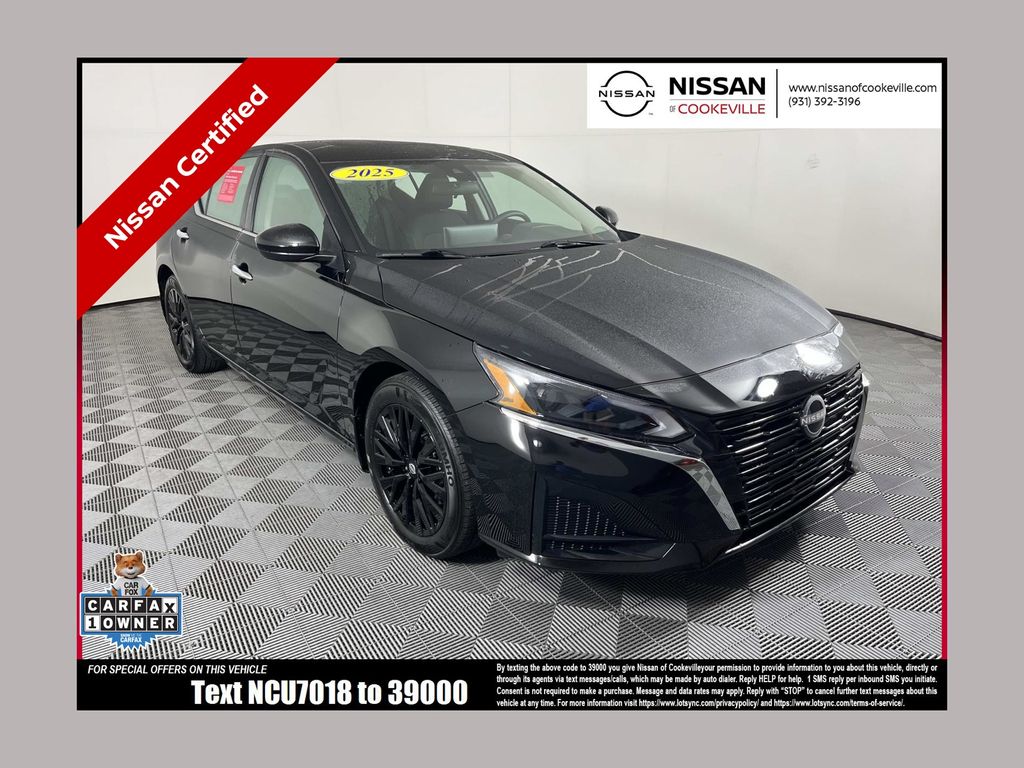 Super Black 2025 Nissan Altima Sedan Front-Wheel Drive Continuously Variable Transmission