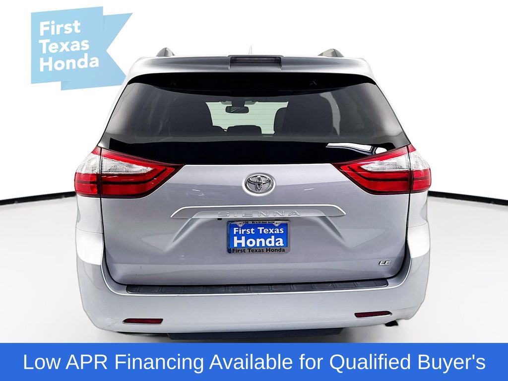 Used Car 2019 Toyota Sienna  Le For Sale Under $25,000 In Austin, Texas