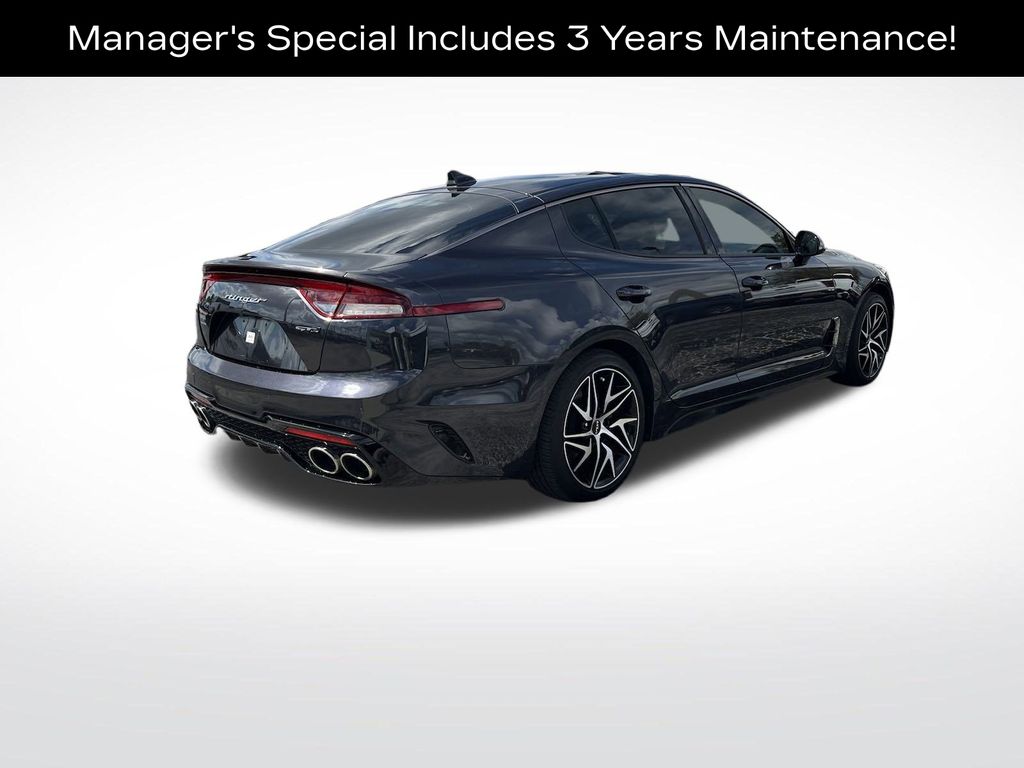 2022 Kia Stinger GT-Line 5