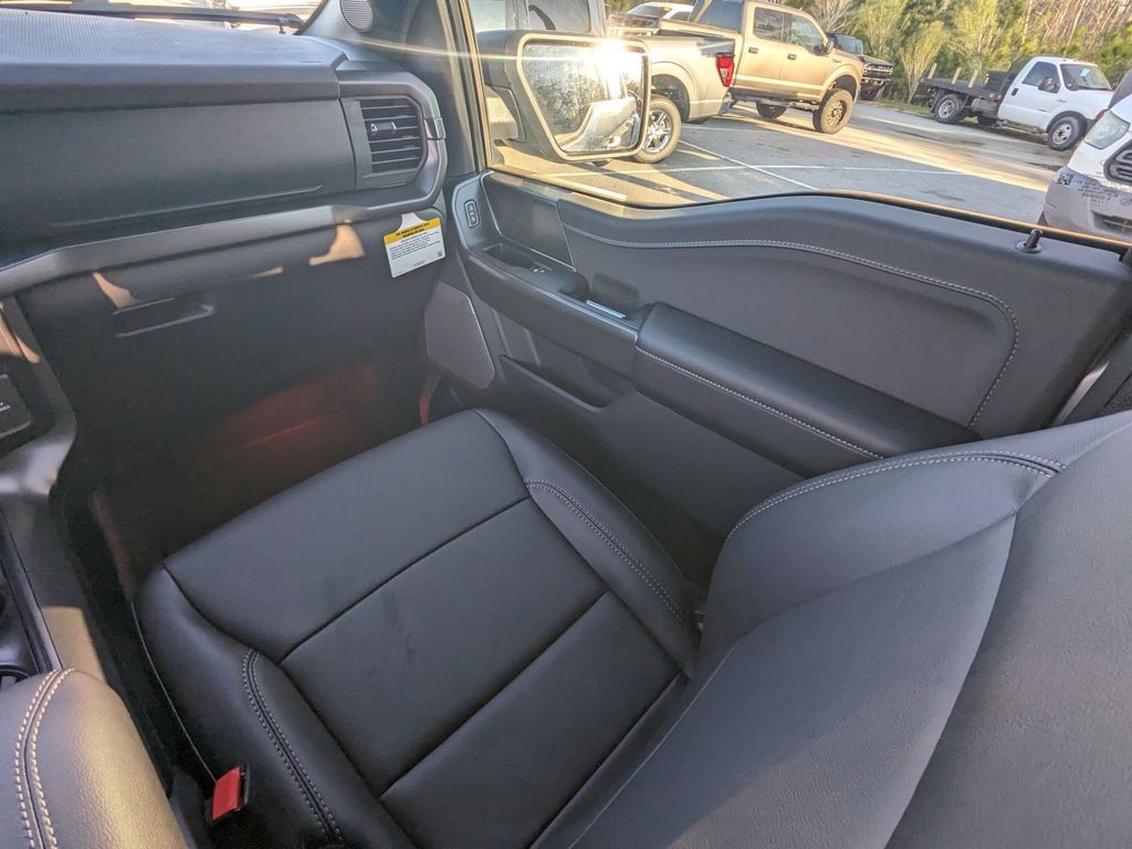 2024 Ford F-150 Black Widow