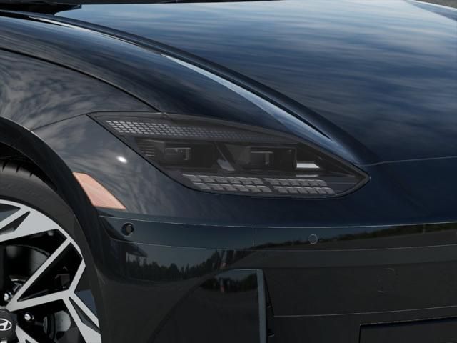2025 Hyundai Ioniq 6 Limited 9