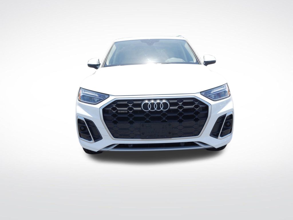 Thumbnail: 2022 Audi Q5 - 8
