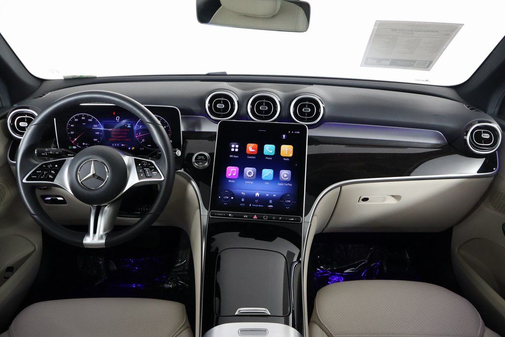 Thumbnail: 2026 Mercedes-Benz GLC - 8