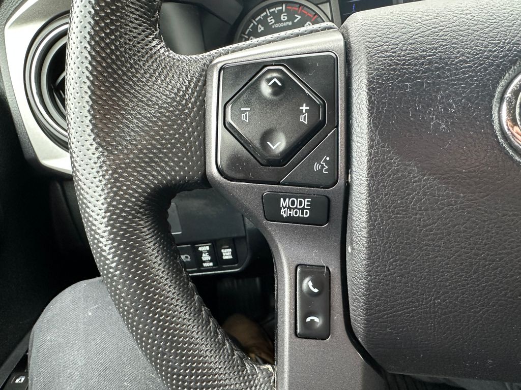 2022 Toyota Tacoma TRD Off-Road