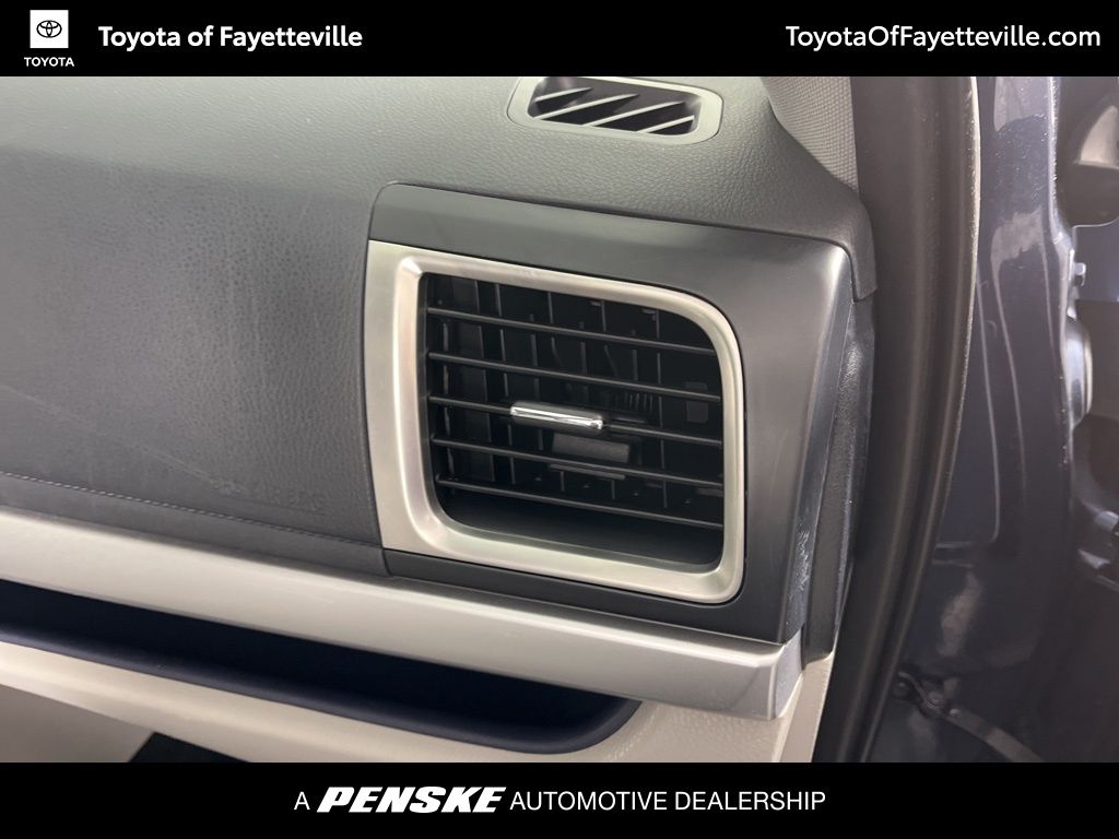 Thumbnail: 2019 Toyota Highlander - 10