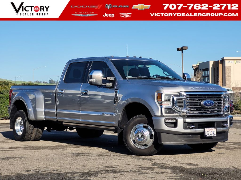 2022 Ford F-350 Super Duty Platinum Crew Cab LB DRW 4WD