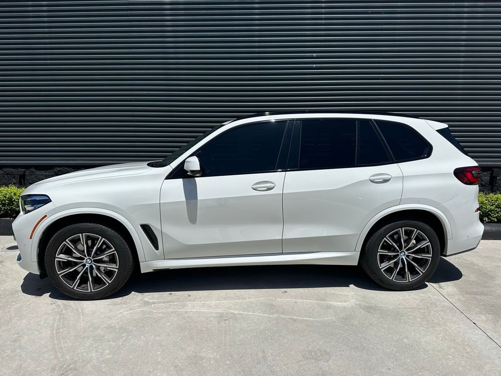 Thumbnail: 2023 BMW X5 - 2
