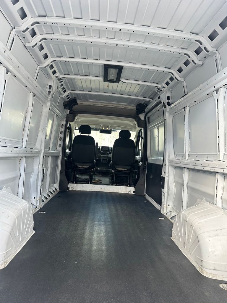 used 2024 Ram ProMaster 2500 car, priced at $31,985