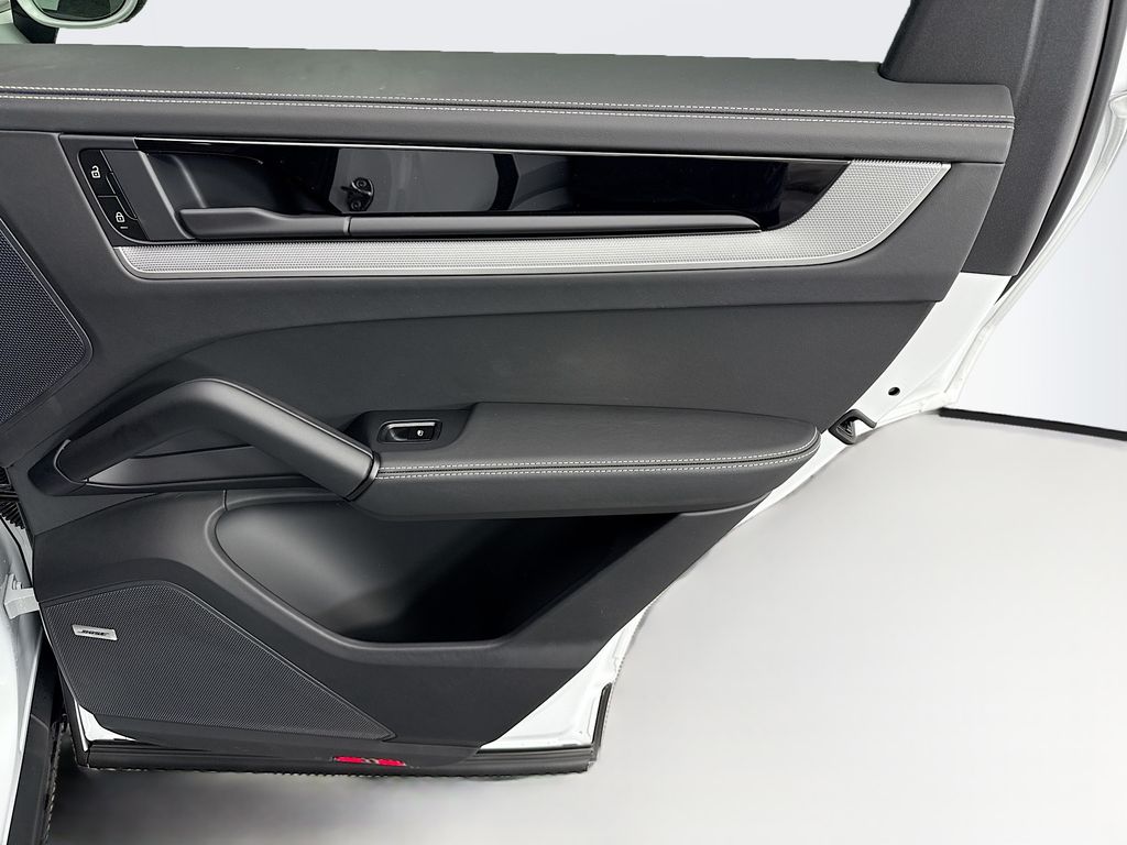 Thumbnail: 2026 Porsche  - 28