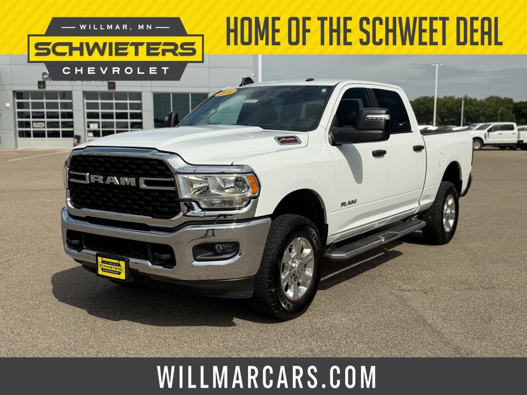 Bright White Clearcoat 2024 RAM 2500 Pickup Truck Four-Wheel Drive 8-Speed Automatic