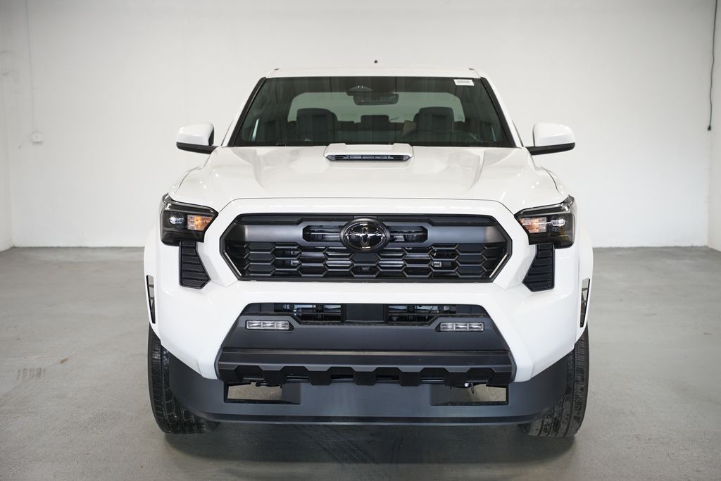 Thumbnail: 2025 Toyota Tacoma - 2