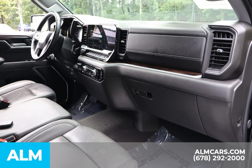 Used 2025 Black GMC SLT image 28
