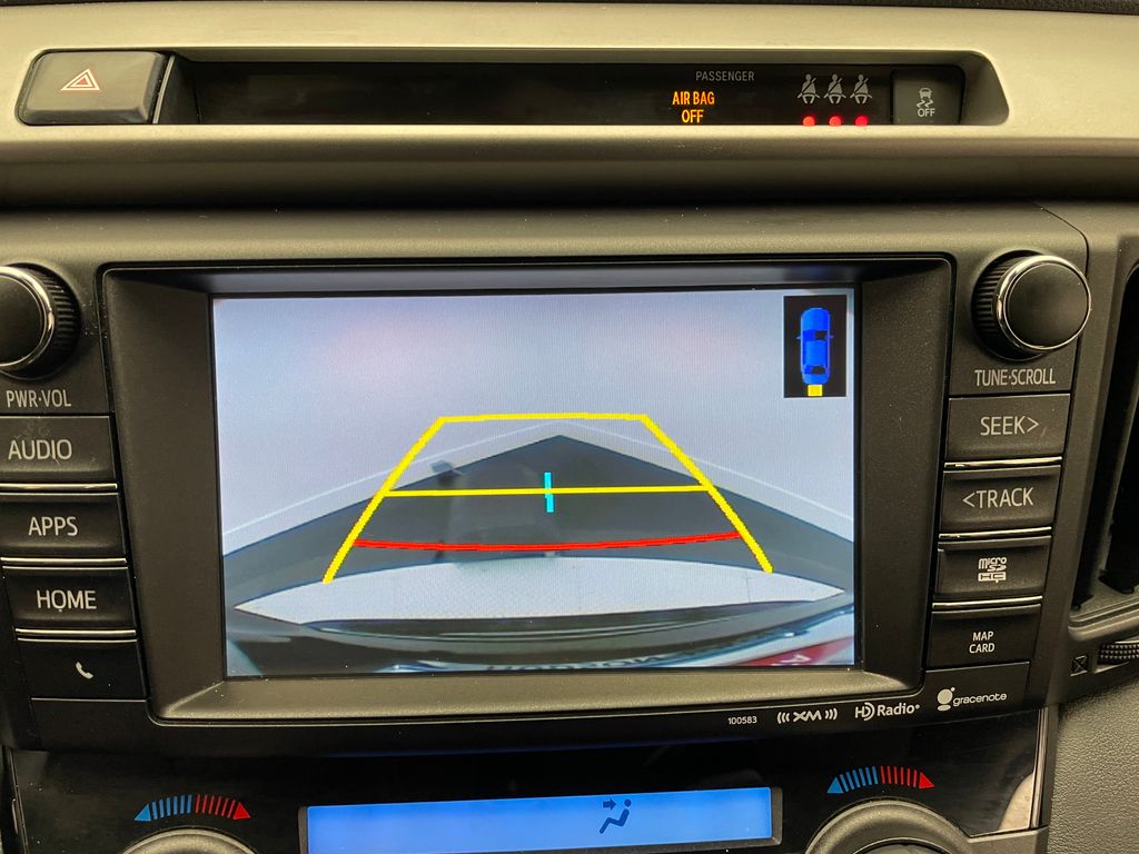 Thumbnail: 2017 Toyota RAV4 - 26