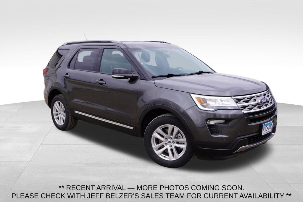 Gray (Magnetic Metallic) 2018 Ford Explorer XLT AWD SUV / Crossover All-Wheel Drive 6-Speed Automatic