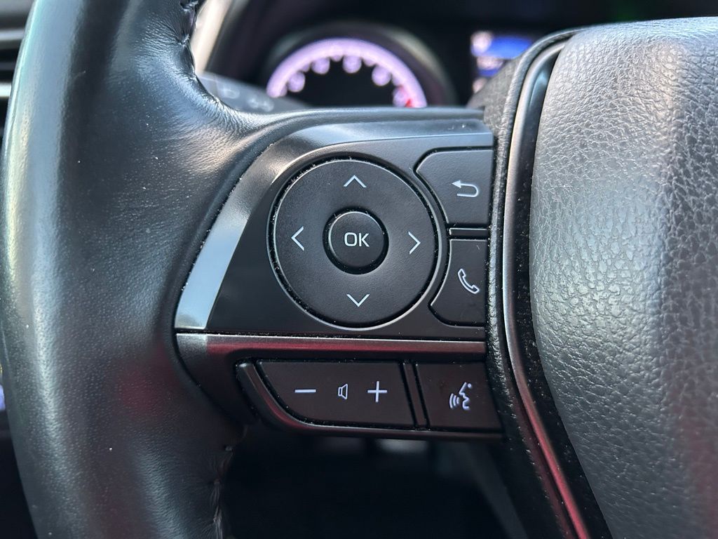 Thumbnail: 2023 Toyota Camry - 20