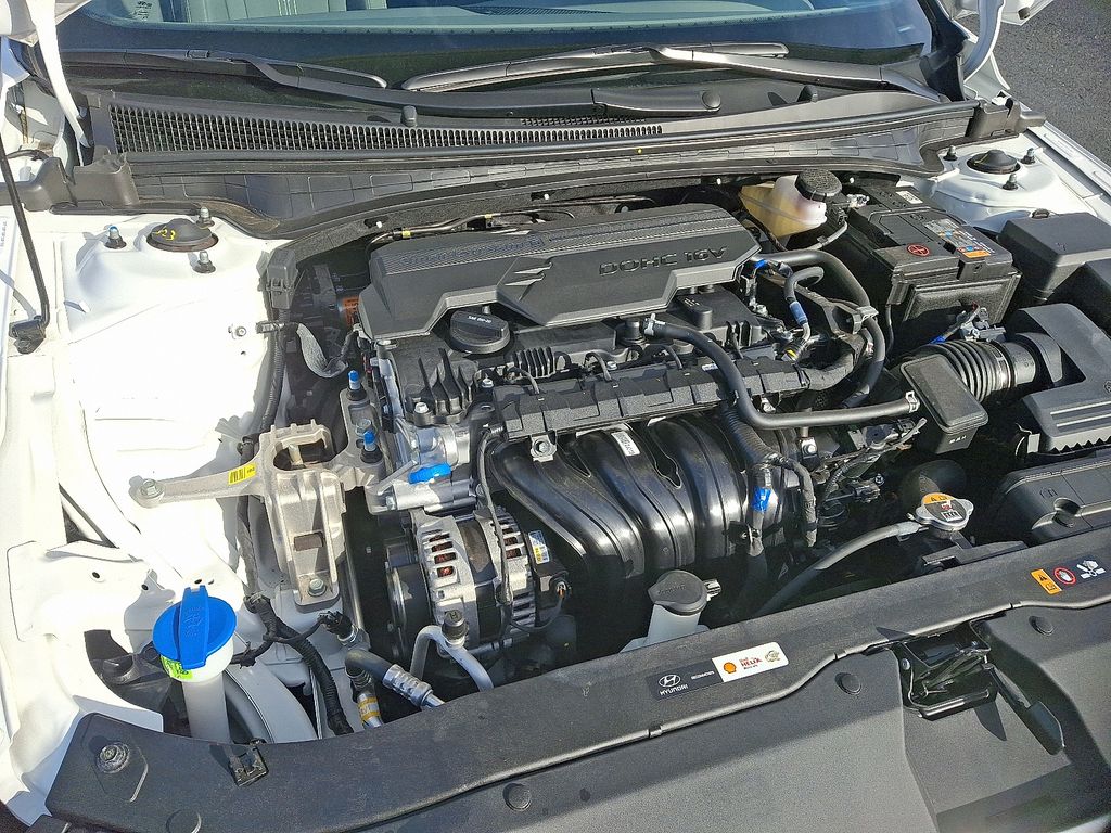 Thumbnail: 2025 Hyundai Elantra - 31