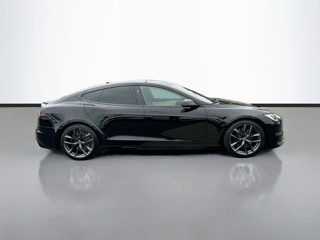Thumbnail: 2022 Tesla Model S - 4