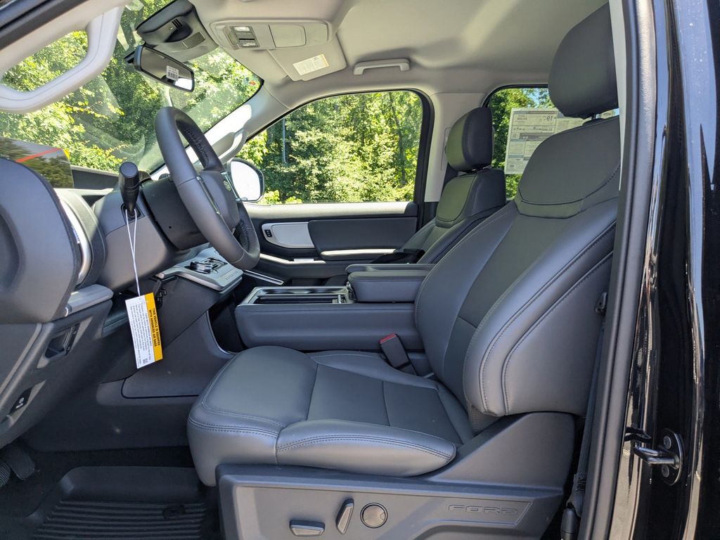 2026 Ford Expedition Max Active MAX