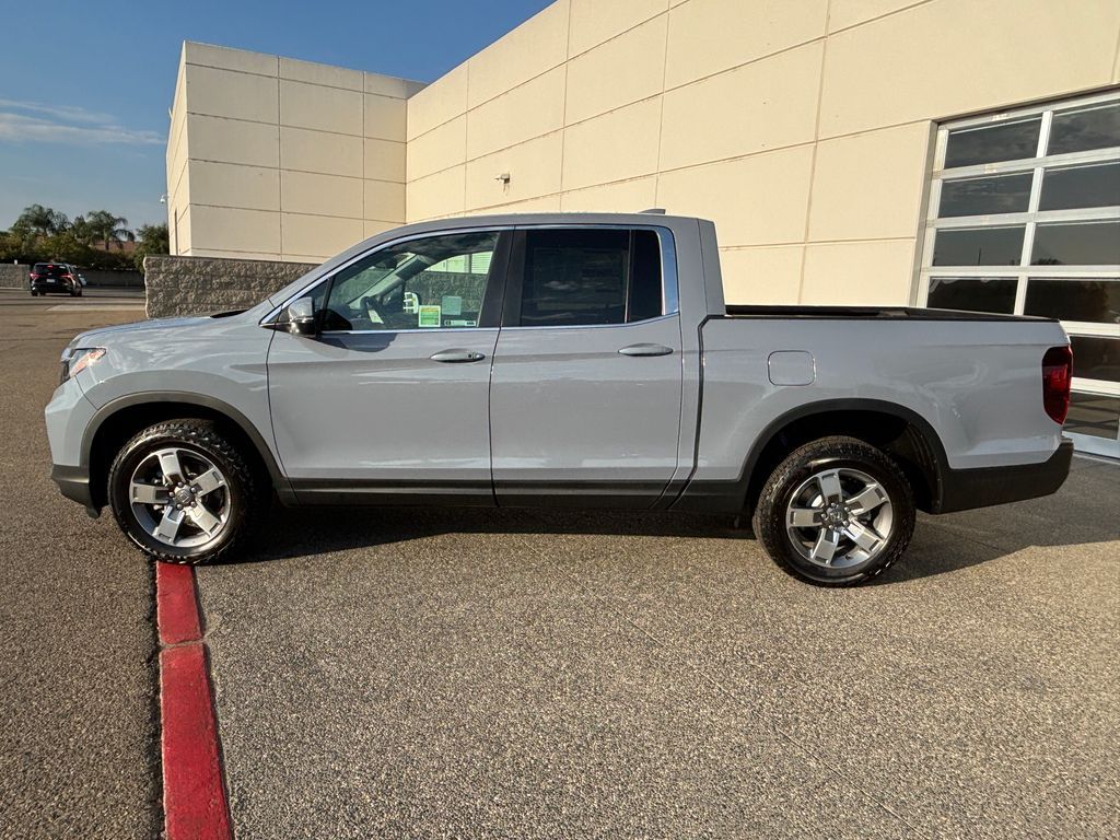 Thumbnail: 2026 Honda Ridgeline - 8